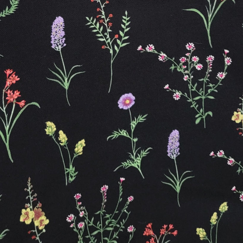 Blusa mujer Stradivarius negro con flores talla M